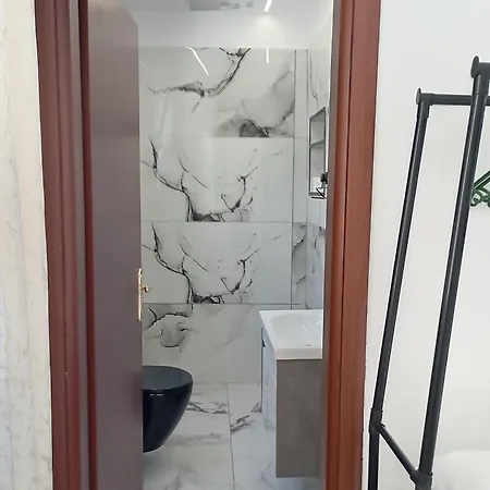 Lion's Apartment Vlore